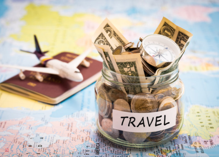 How to Travel on a Budget: 12 Money-Saving Tips for Backpackers