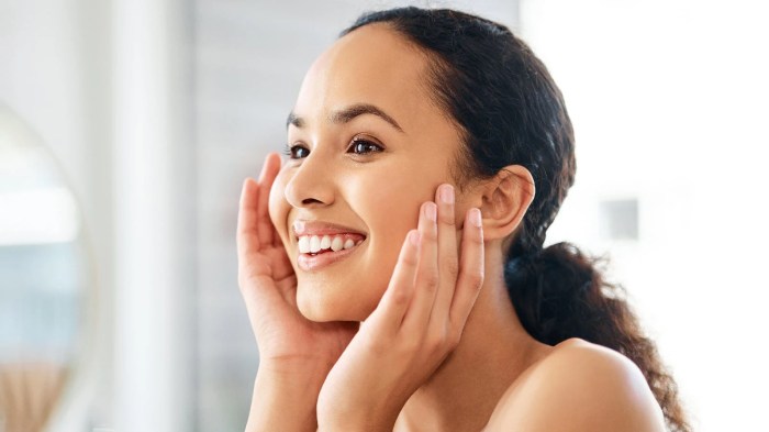 How to Care for Your Skin: 8 Skincare Tips for Healthy and Glowing Skin