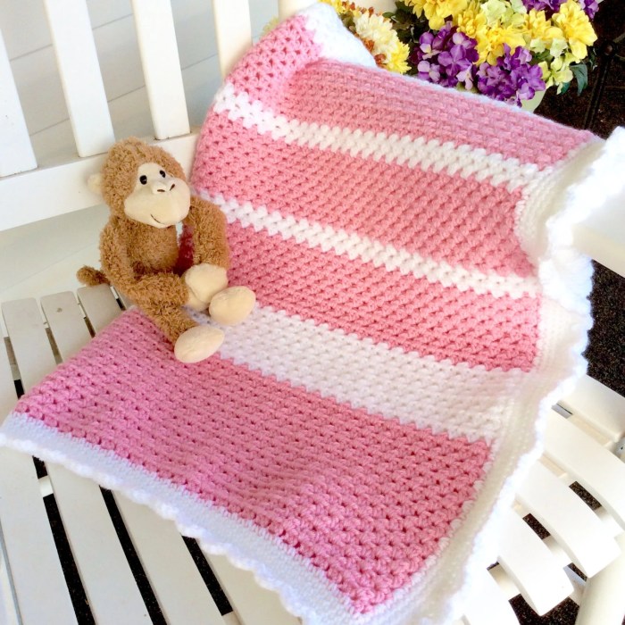 How to Crochet a Blanket: 10 Crochet Blanket Patterns for Beginners